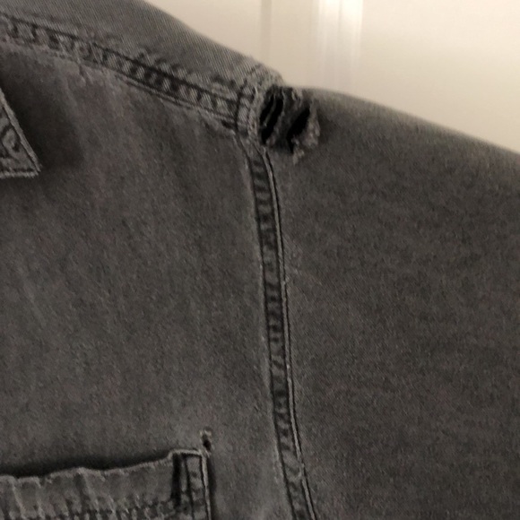 Vintage Levi’s 100% cotton button up - Picture 6 of 10